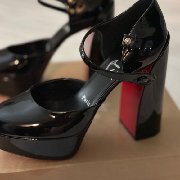 Brand New heels movida patent - Picture 5 of 7